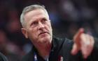 NBA开拓者队宣布裁员70人引发热议，球队管理层邓登公开回应争议，强调精简团队后职责划分更加清晰，管理效率显著提升