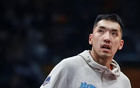 和奥运冠军分手后，他娶近2米美女，如今35岁仍在山东男篮效力